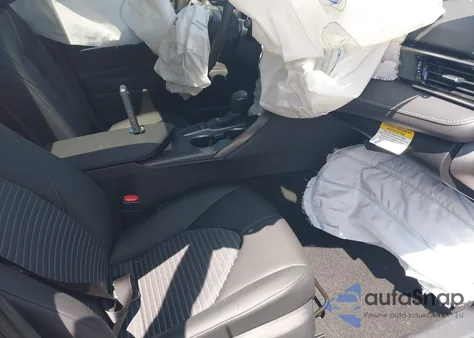 2024 Toyota Camry Se z USA, uszkodzony, nr VIN 4T1T11AK0RU263526